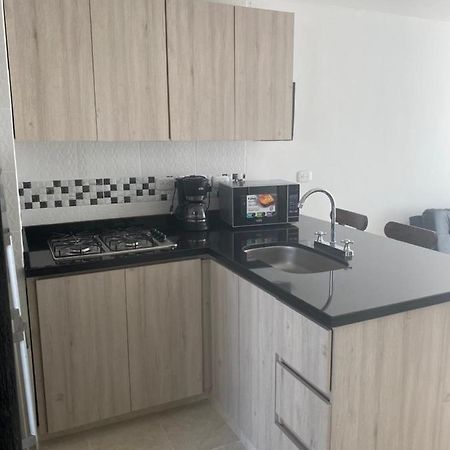 Apartaestudio Amoblado Con Excelente Ubicacion Leilighet Pereira Eksteriør bilde