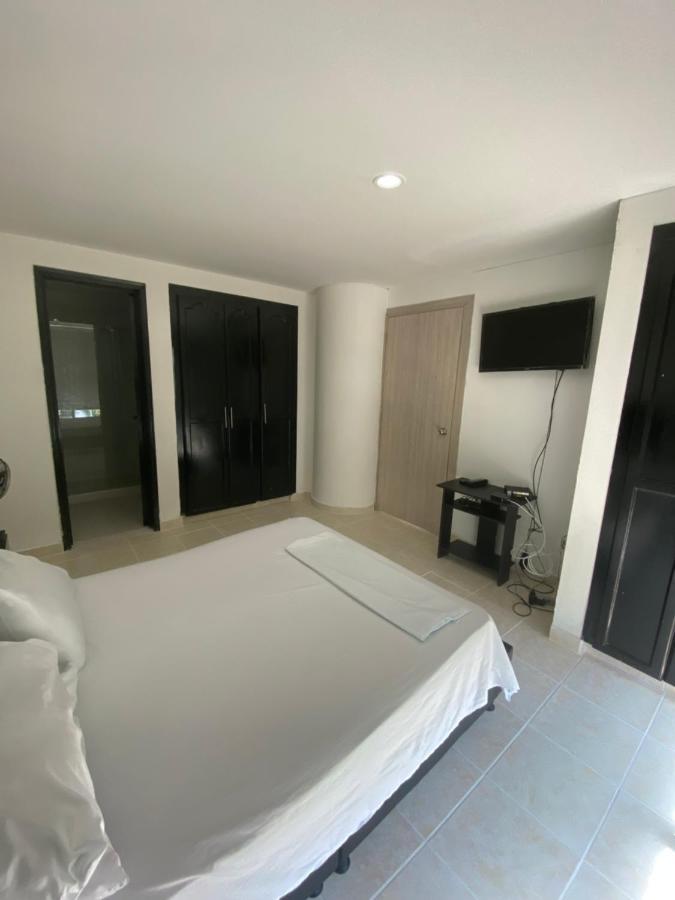 Apartaestudio Amoblado Con Excelente Ubicacion Leilighet Pereira Eksteriør bilde